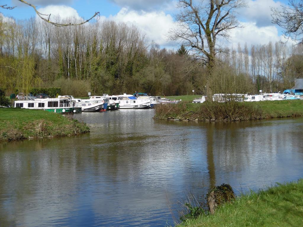 Au Fil De L'Eau Villa Rohan Exterior foto